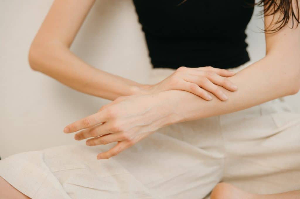Soulager la douleur : masser les points méridiens - Massage Magnergy
